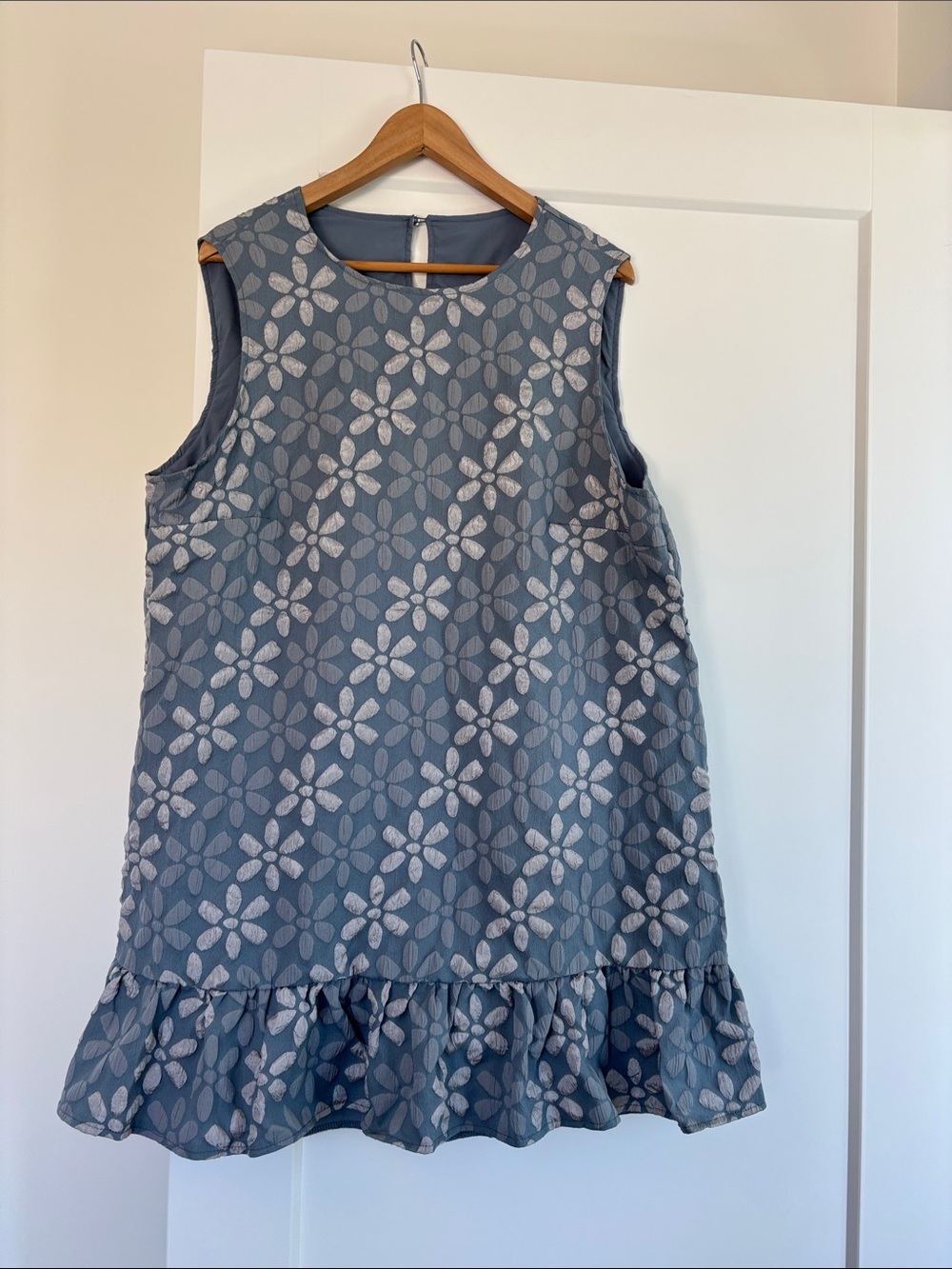 Blue Floral Sleeveless Ruffle Hem Dress xxl